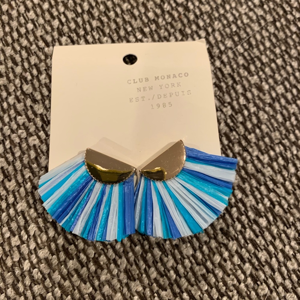 Club Monaco earrings